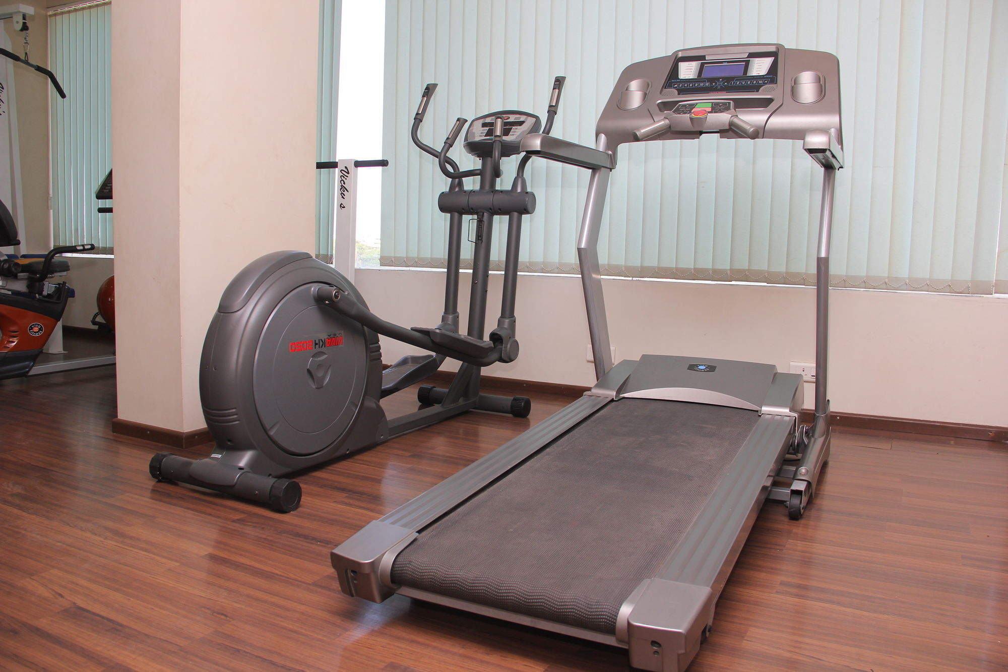 Keys The Aures Hotel أورانغاباد المظهر الخارجي الصورة